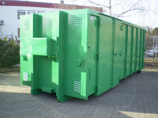 Magazin-Abrollcontainer mit Innenausbau, Seitentüren und spezieller Sicherung der Hakenaufnahme