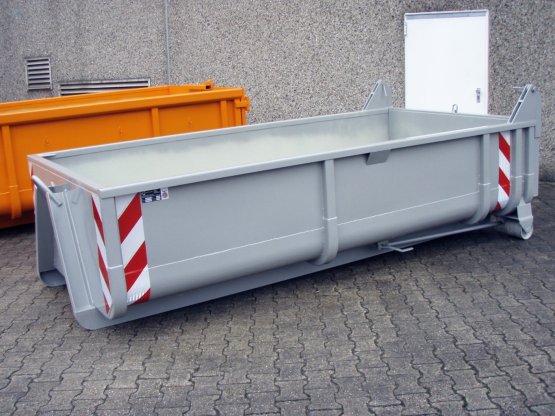 offener City-Container, pendelbare Entleerungsklappe